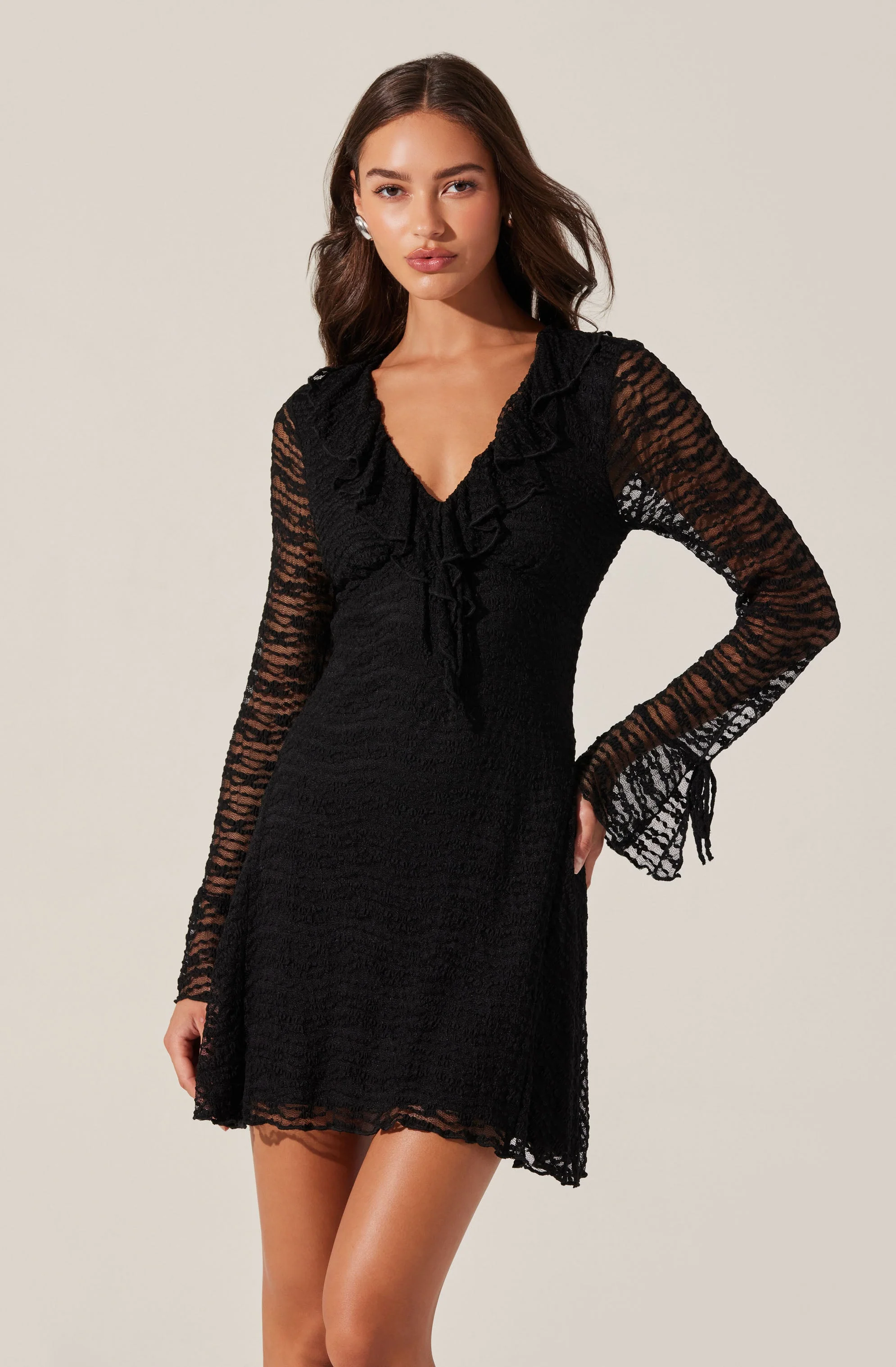 Ruffle V-Neck Lace Mini Dress - Image 3