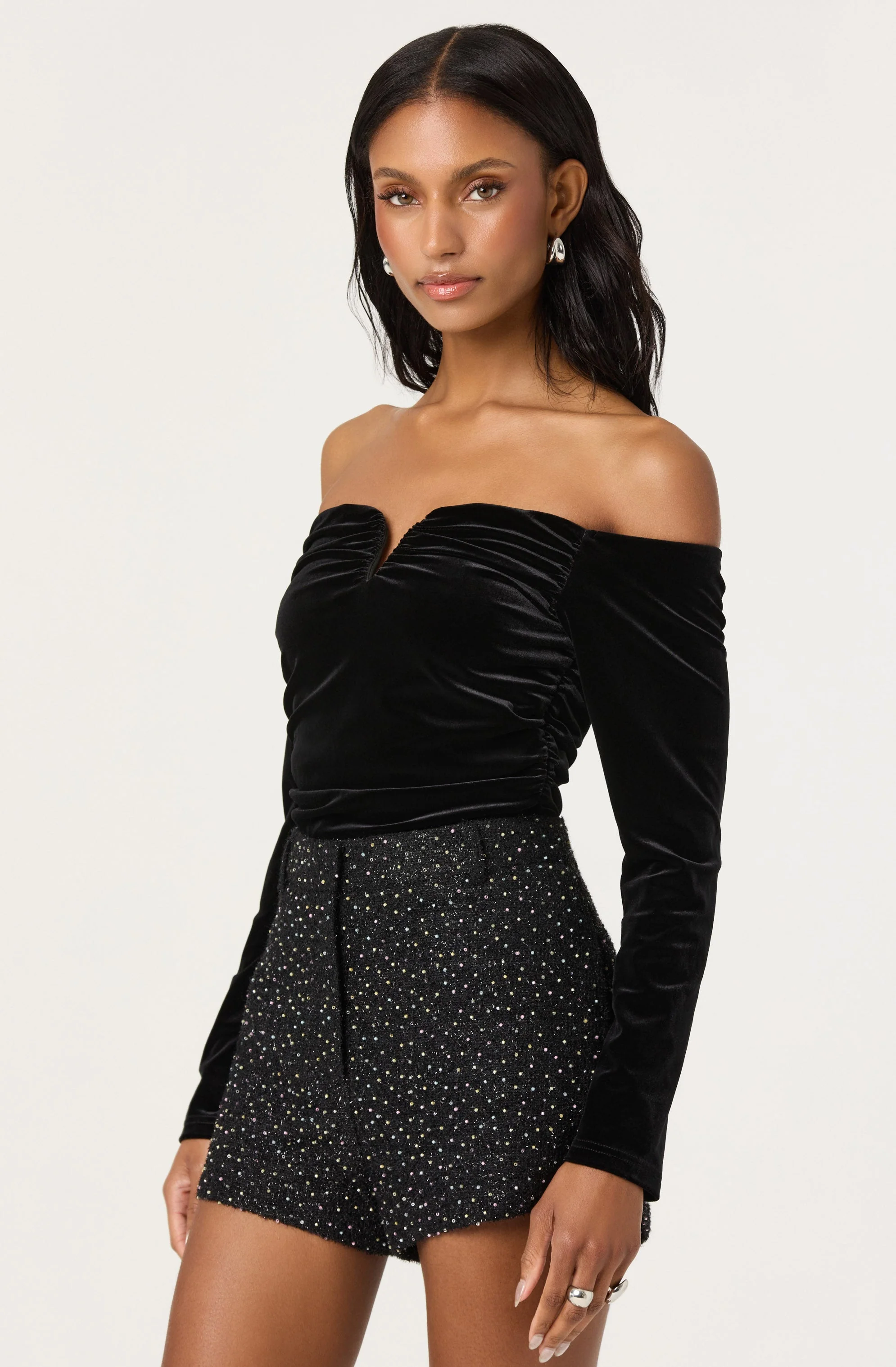 Salem Velvet Off Shoulder Top - Image 3