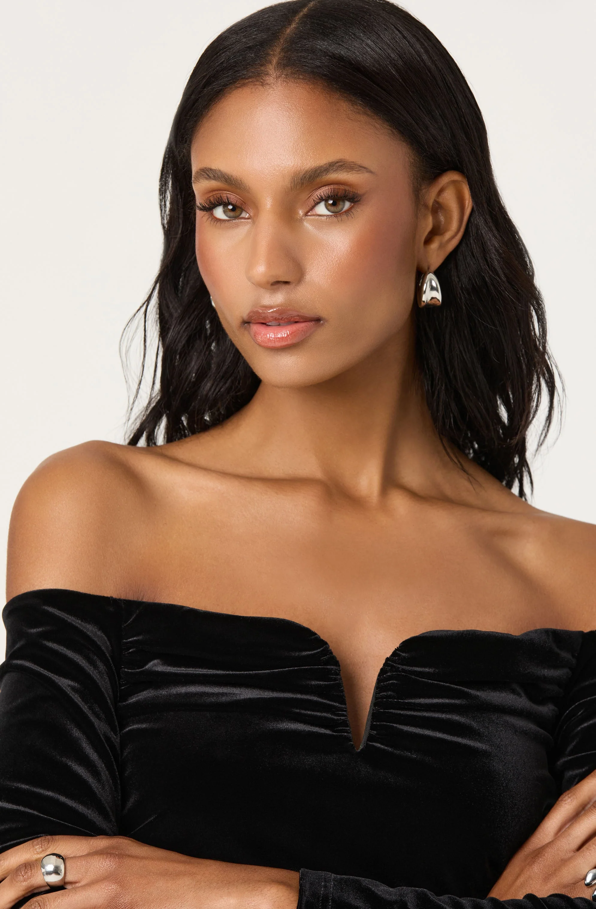 Salem Velvet Off Shoulder Top - Image 5
