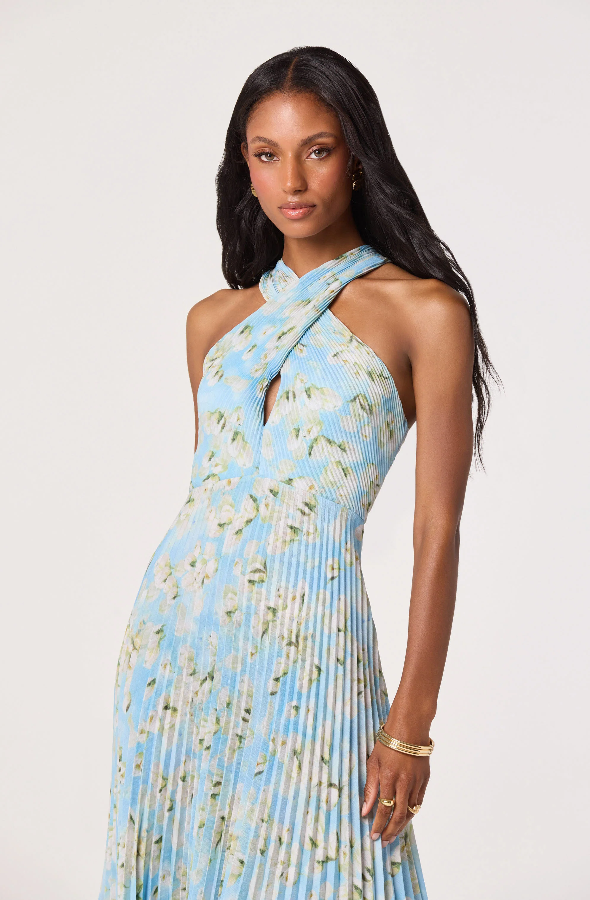 Samantha Plissé Halter Midi Dress - Image 3