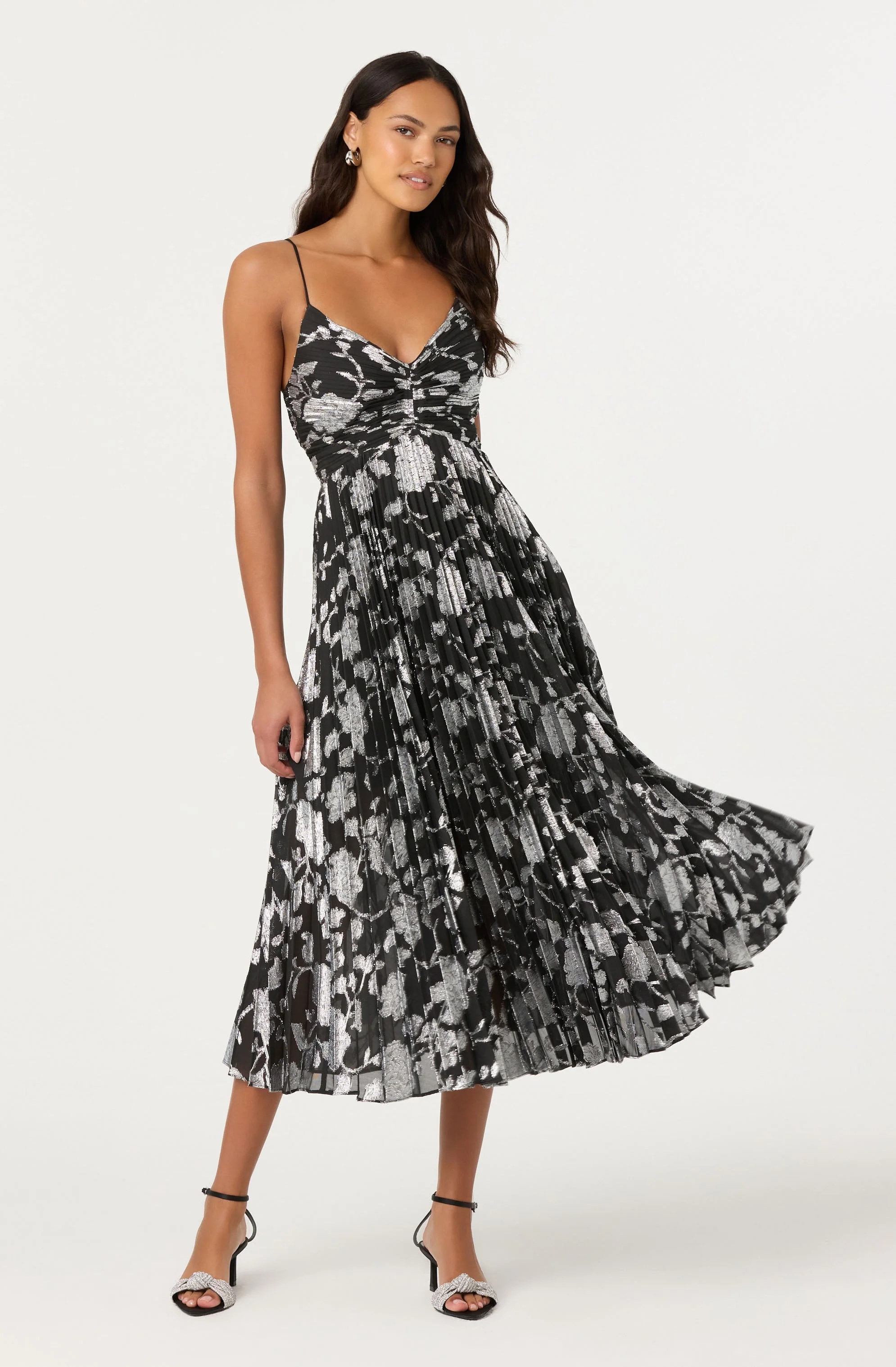 Saoirse Metallic Pleated Midi Dress - Image 3