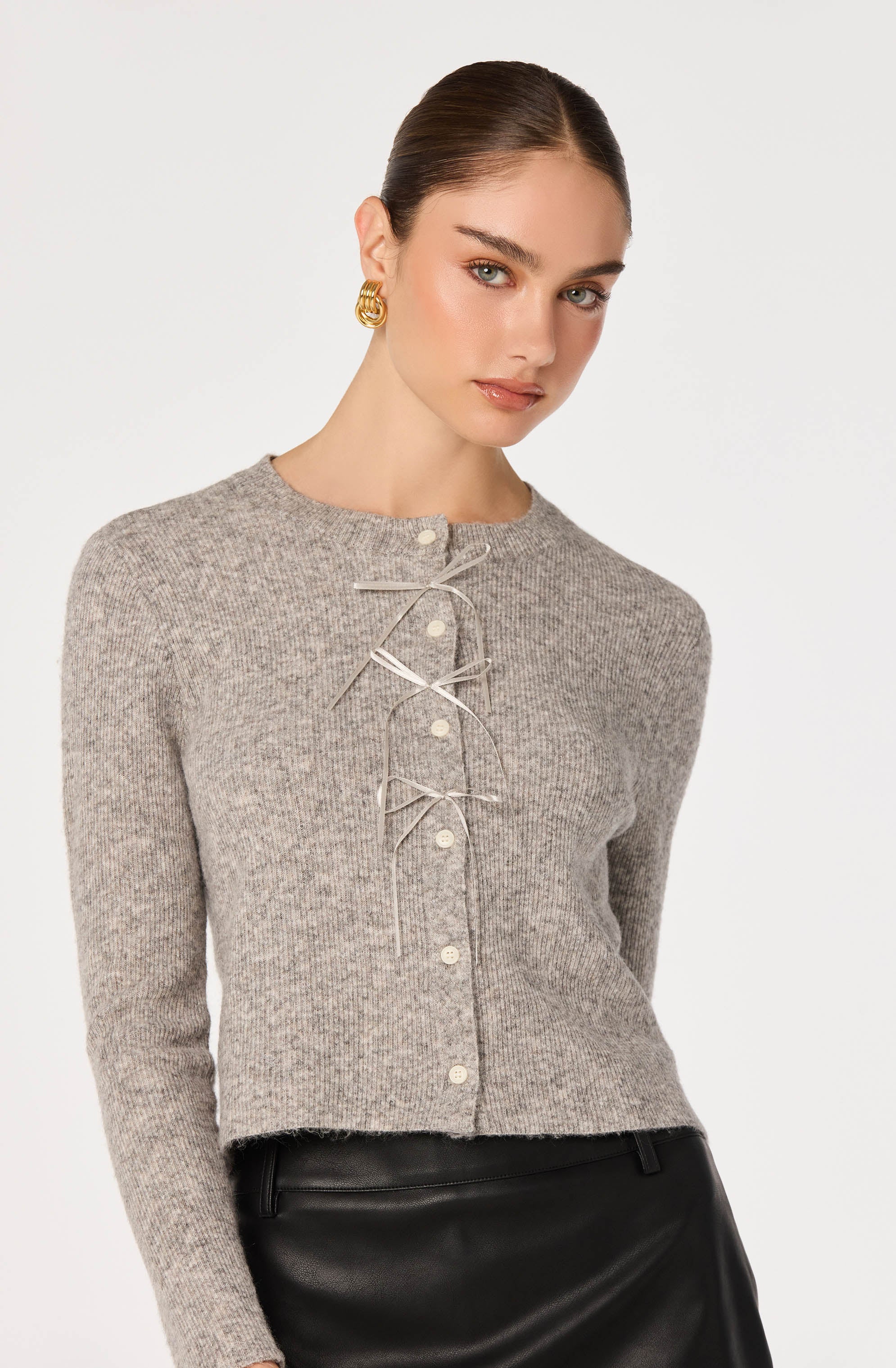 Ribbed Bow Adorned Cardigan - Image 4