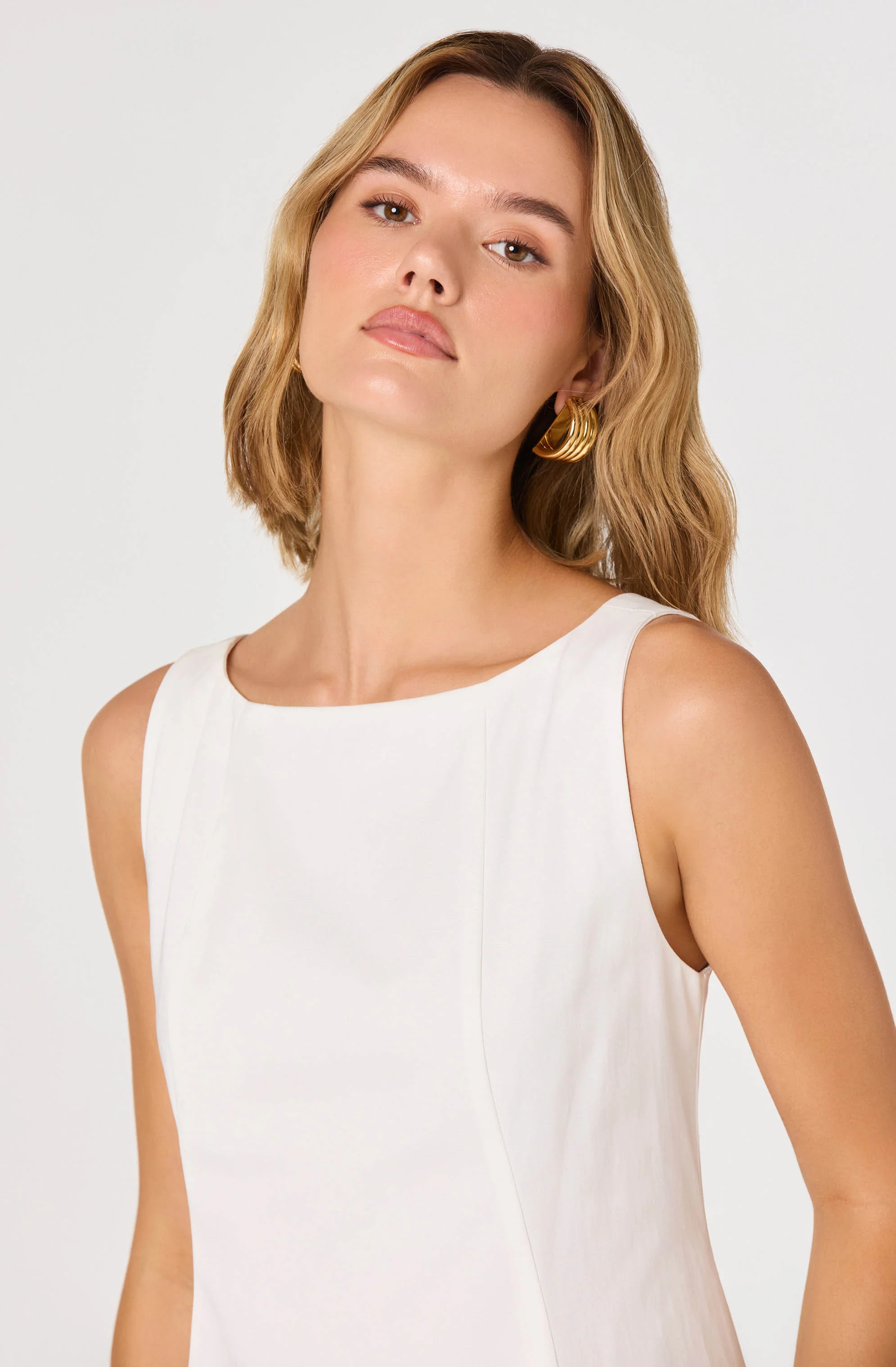Shyla Bow-Back A-Line Mini Dress - Image 4