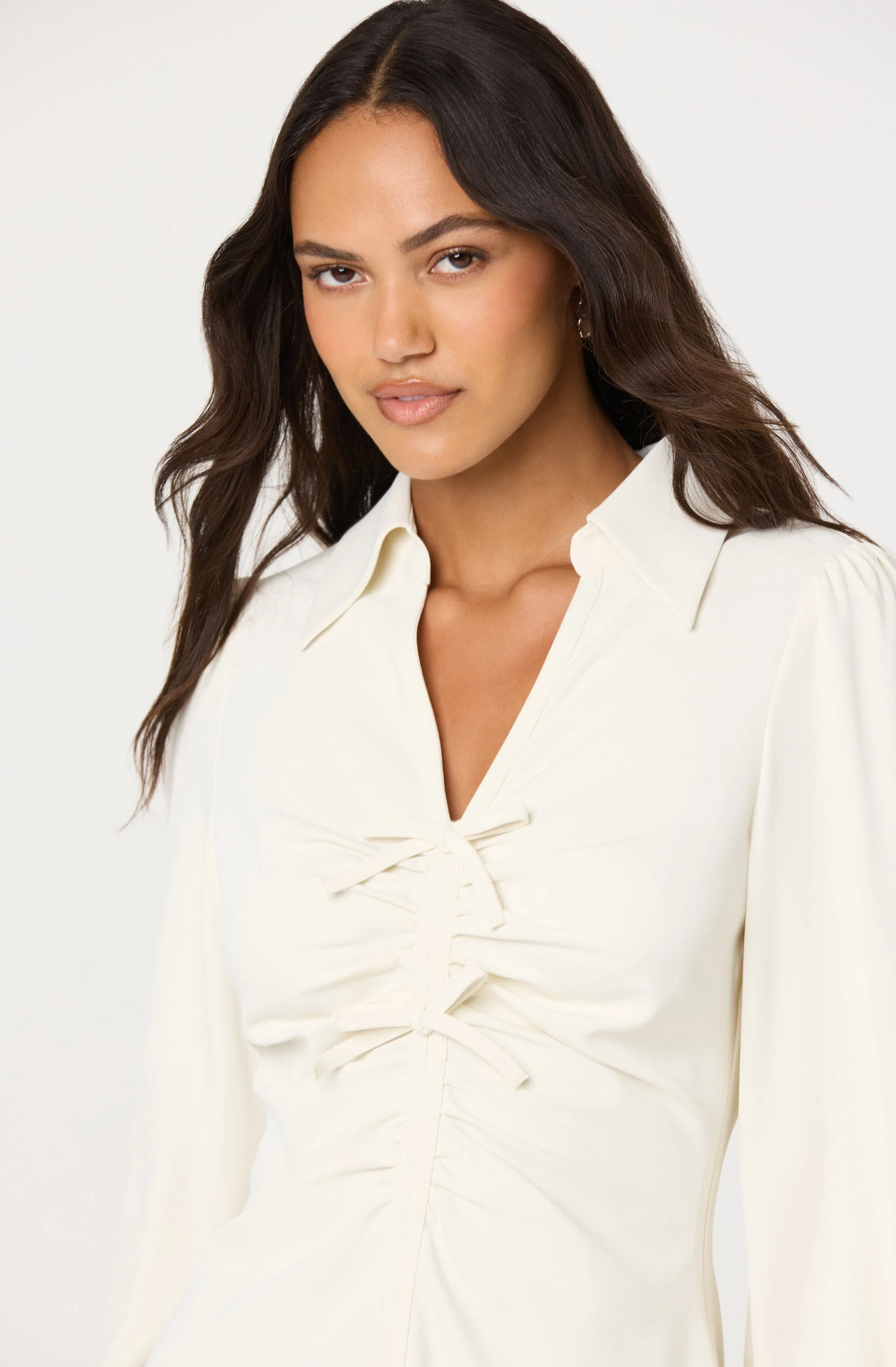 Simran Collared V-Neck Ruched Top - Image 3