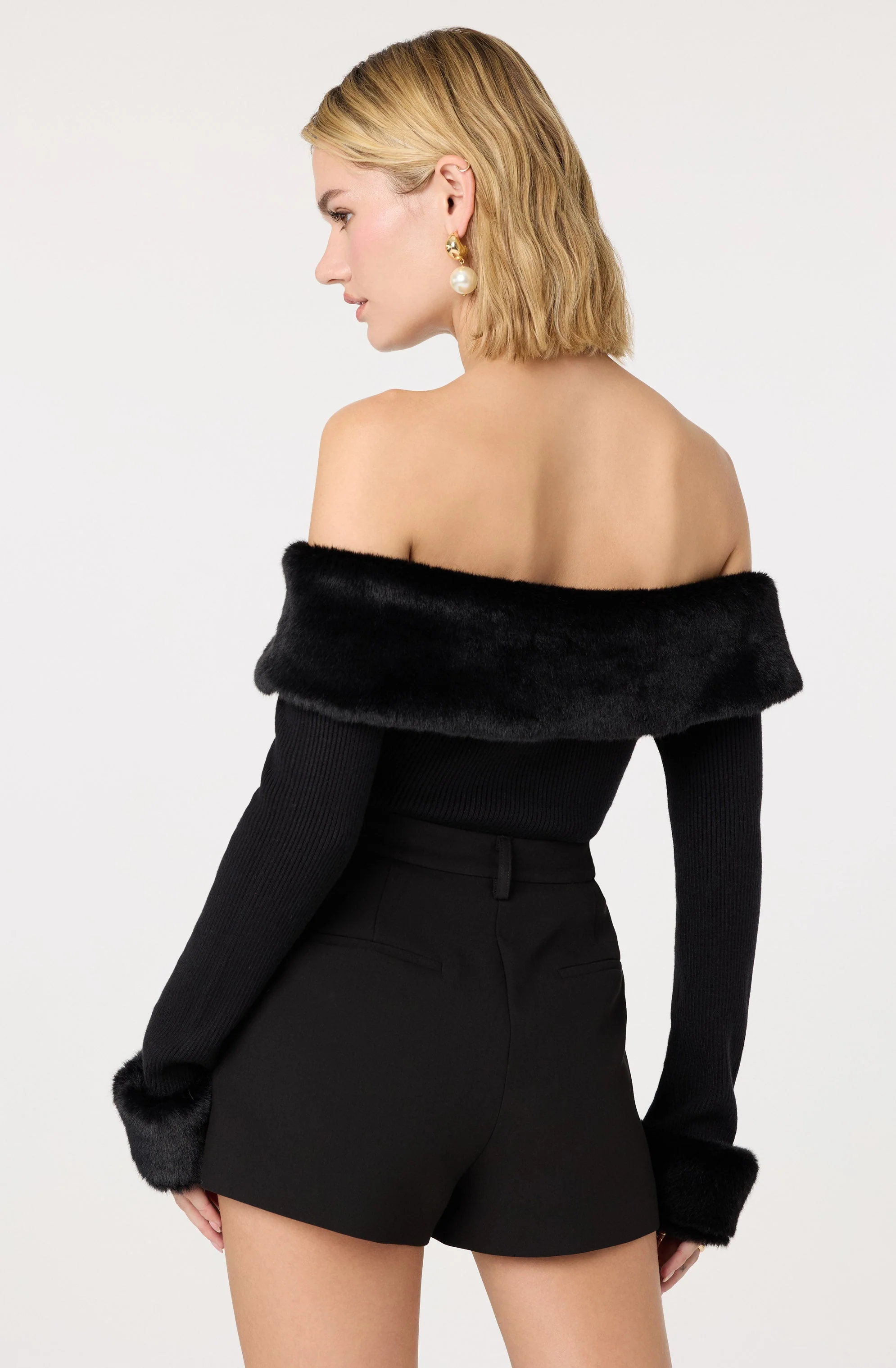Tabathia Faux Fur Trim Sweater - Image 3