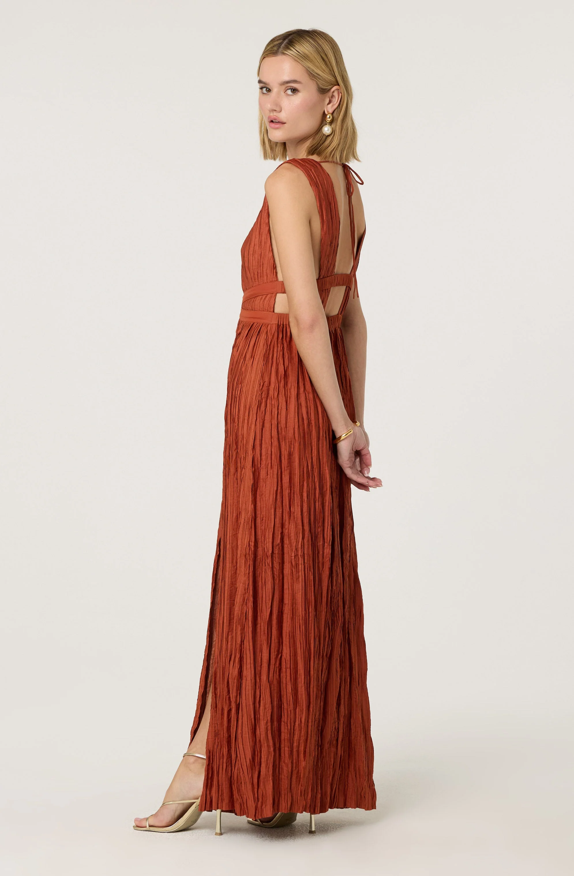 Tesni Pleated Maxi Dress - Image 14