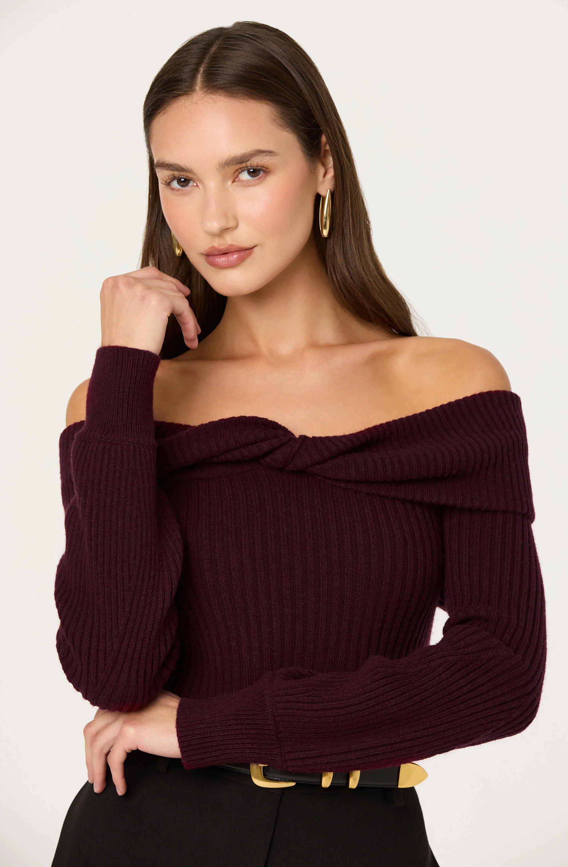 Tilde Twist Off Shoulder Sweater - Image 10