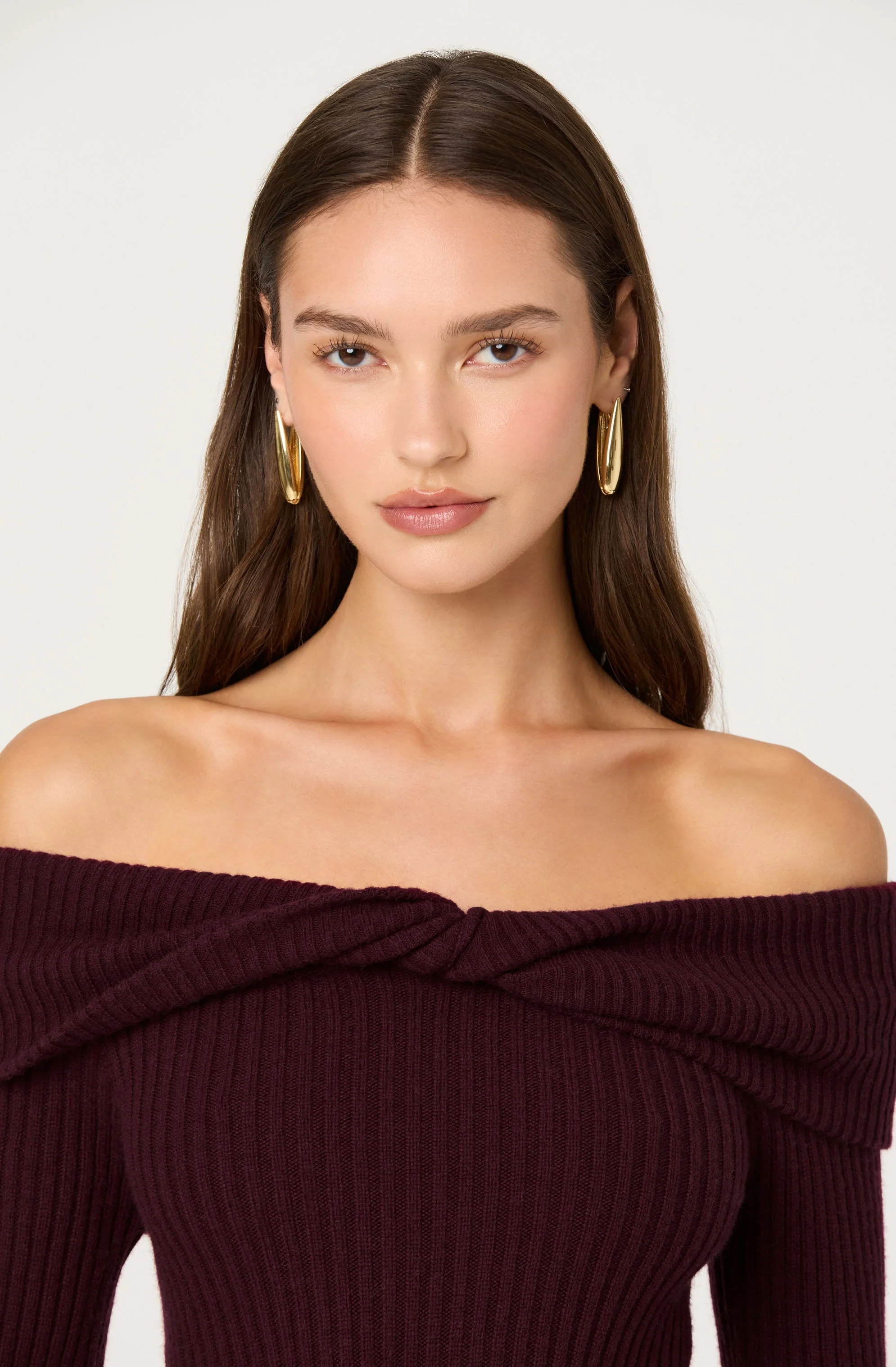 Tilde Twist Off Shoulder Sweater - Image 8