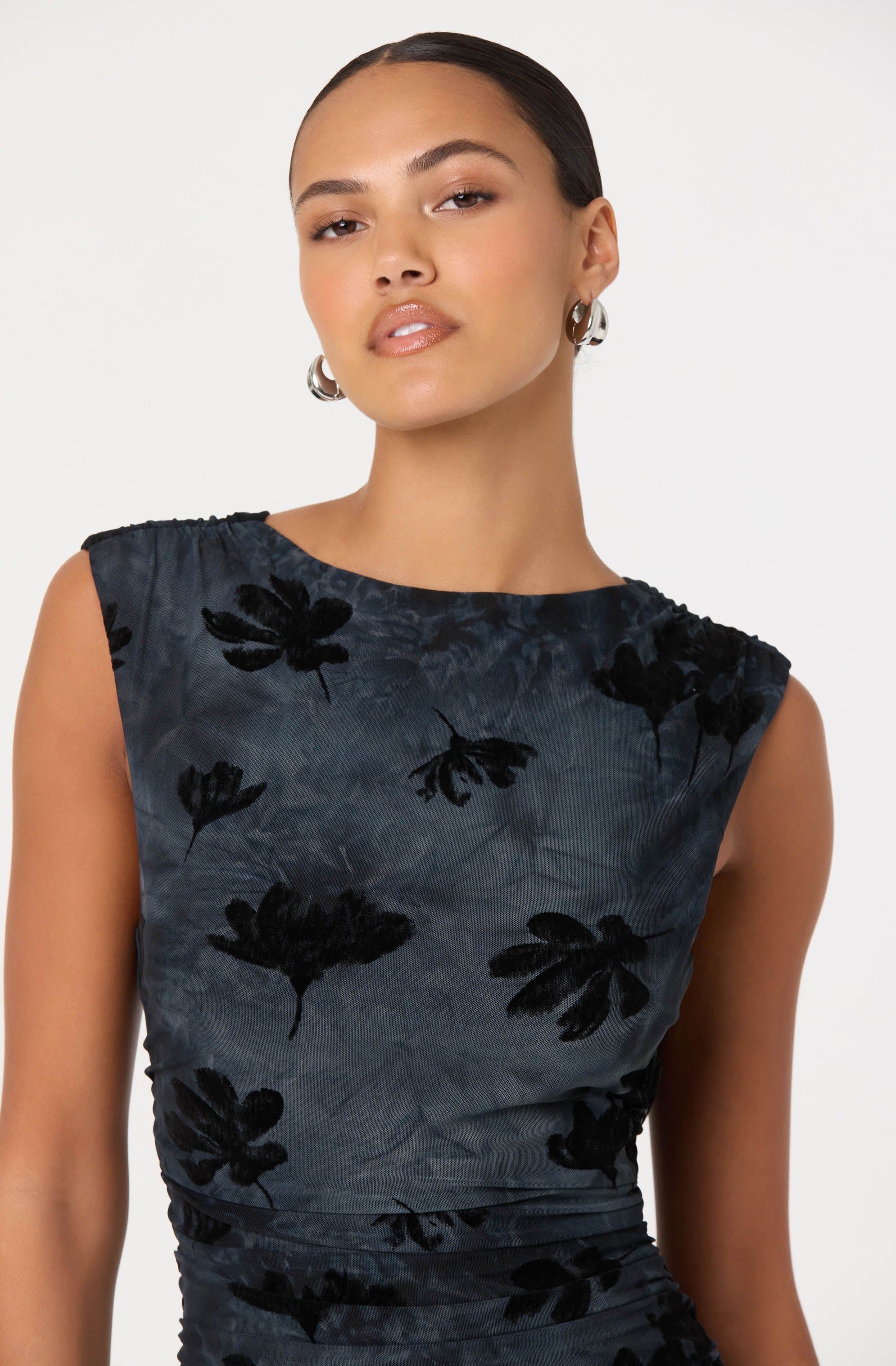 Tionne Floral Midi Dress - Image 5