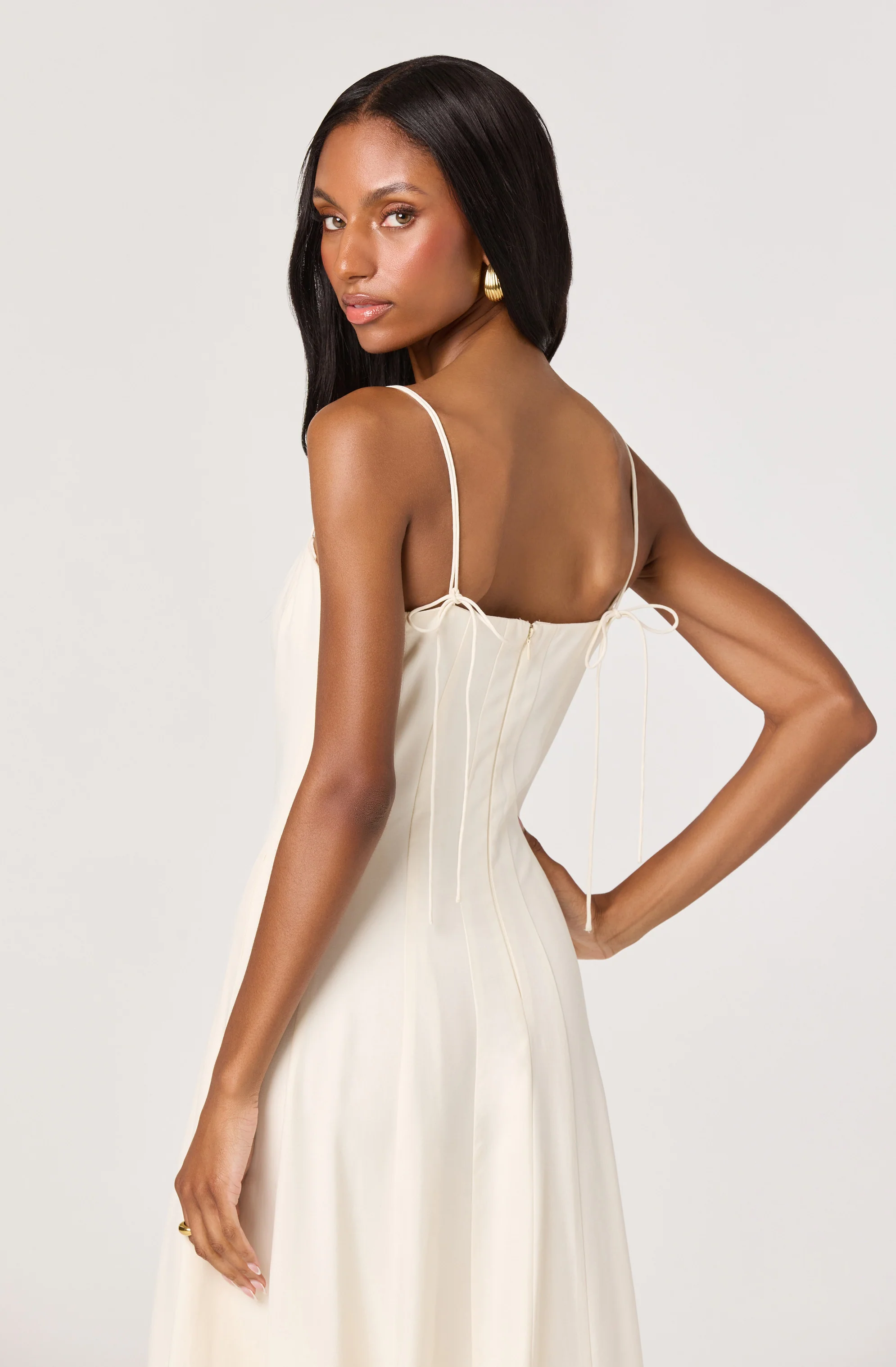 Trisha Square Neck Midi Dress - Image 3