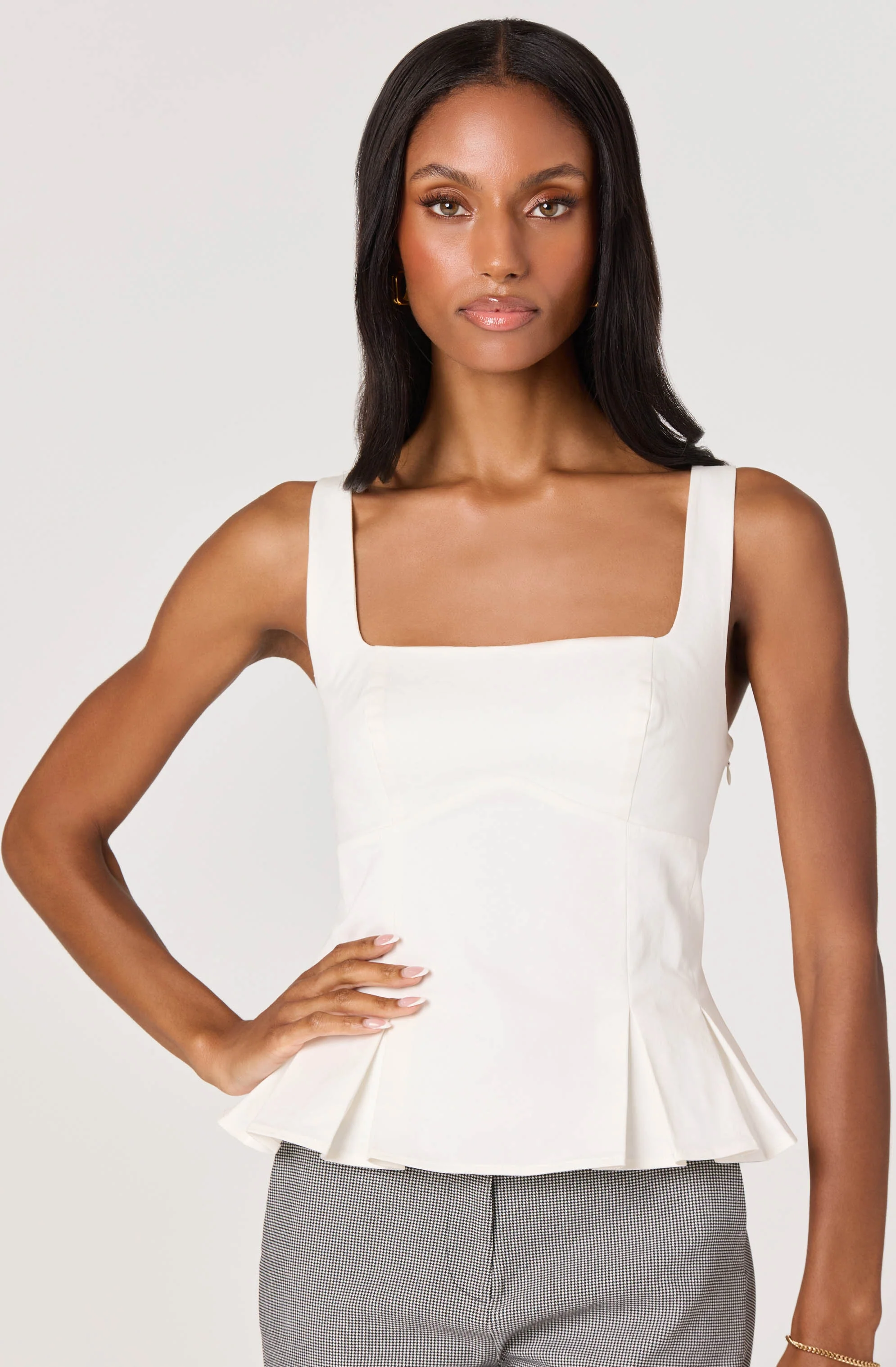 Viki Bow-Back Peplum Top - Image 3