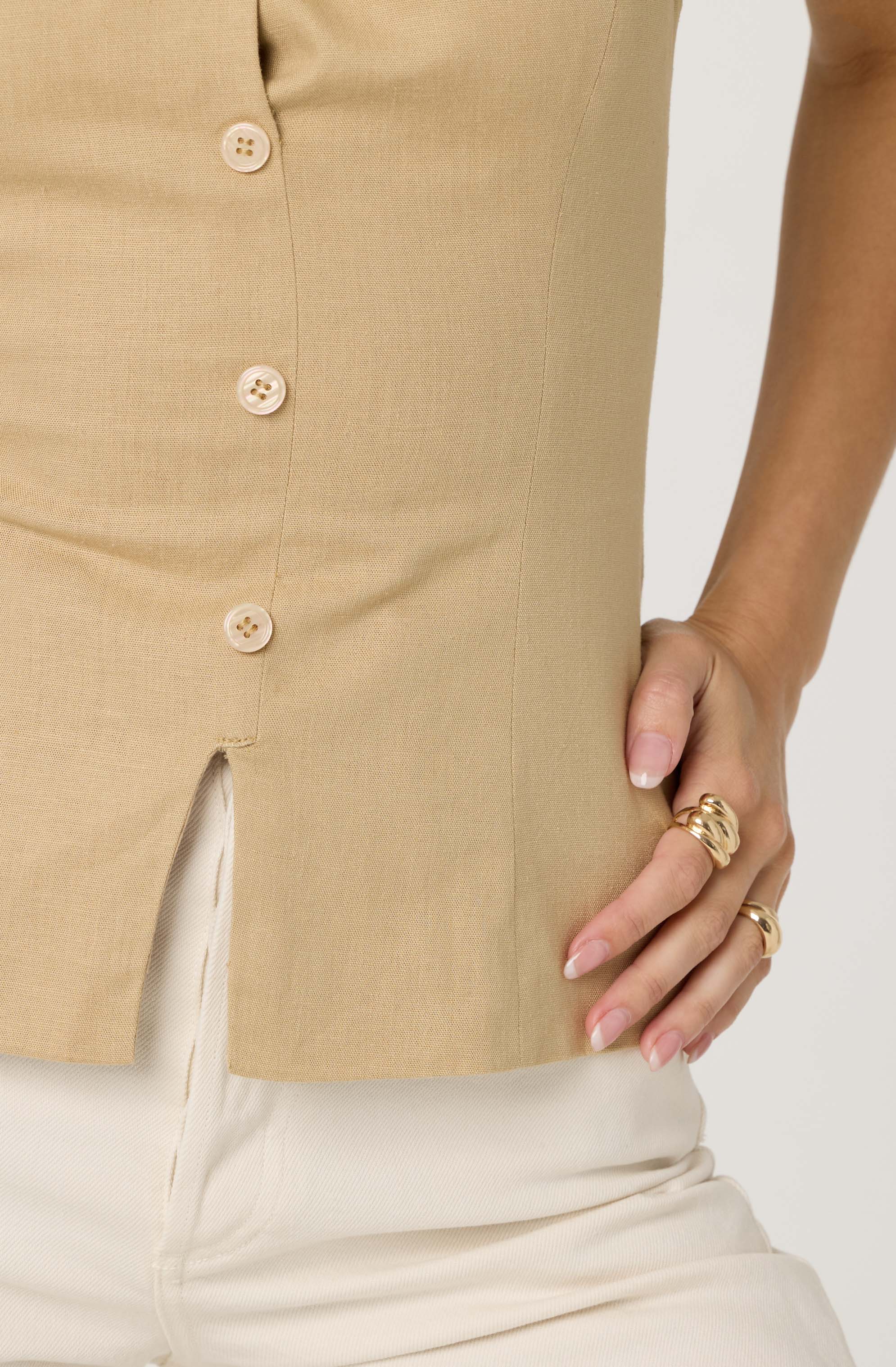 Yaritza Crossover Linen Blend Vest - Image 5